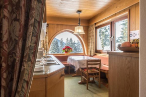 Kleine Gartenwohnung Haus Forelle Selva Di Val Gardena
